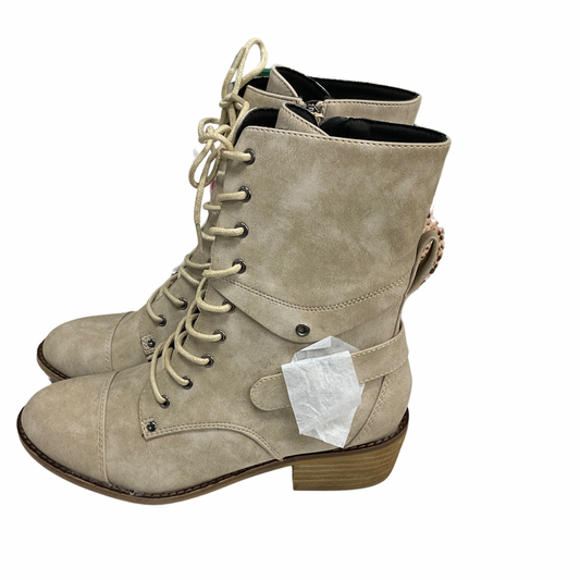 Boots Ankle Heels By Corkys In Beige, Size: 6