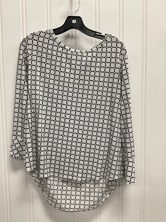 Top Long Sleeve By Elle In Black & White, Size: L