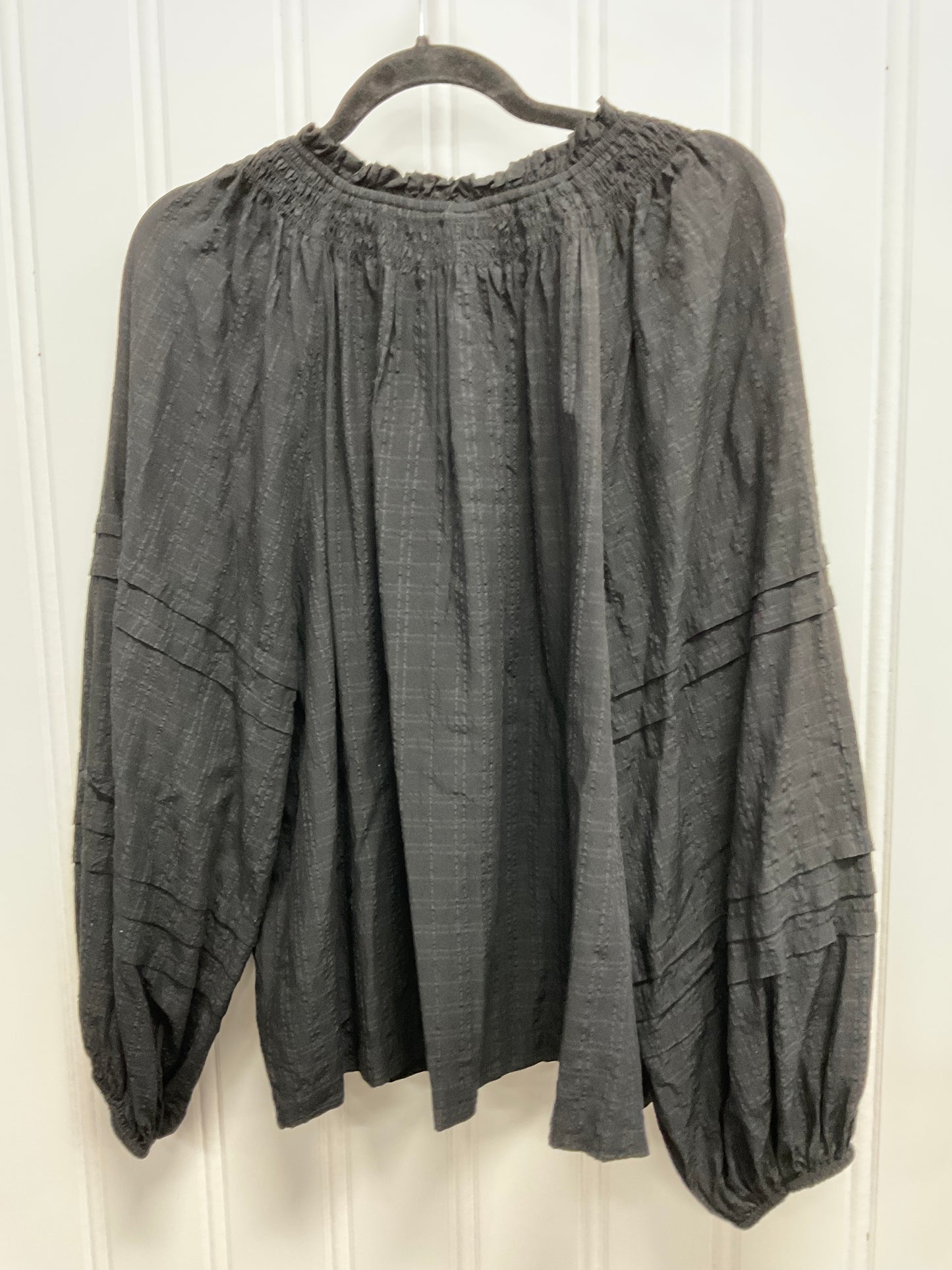 Top Long Sleeve By Old Navy In Black, Size: Xxl