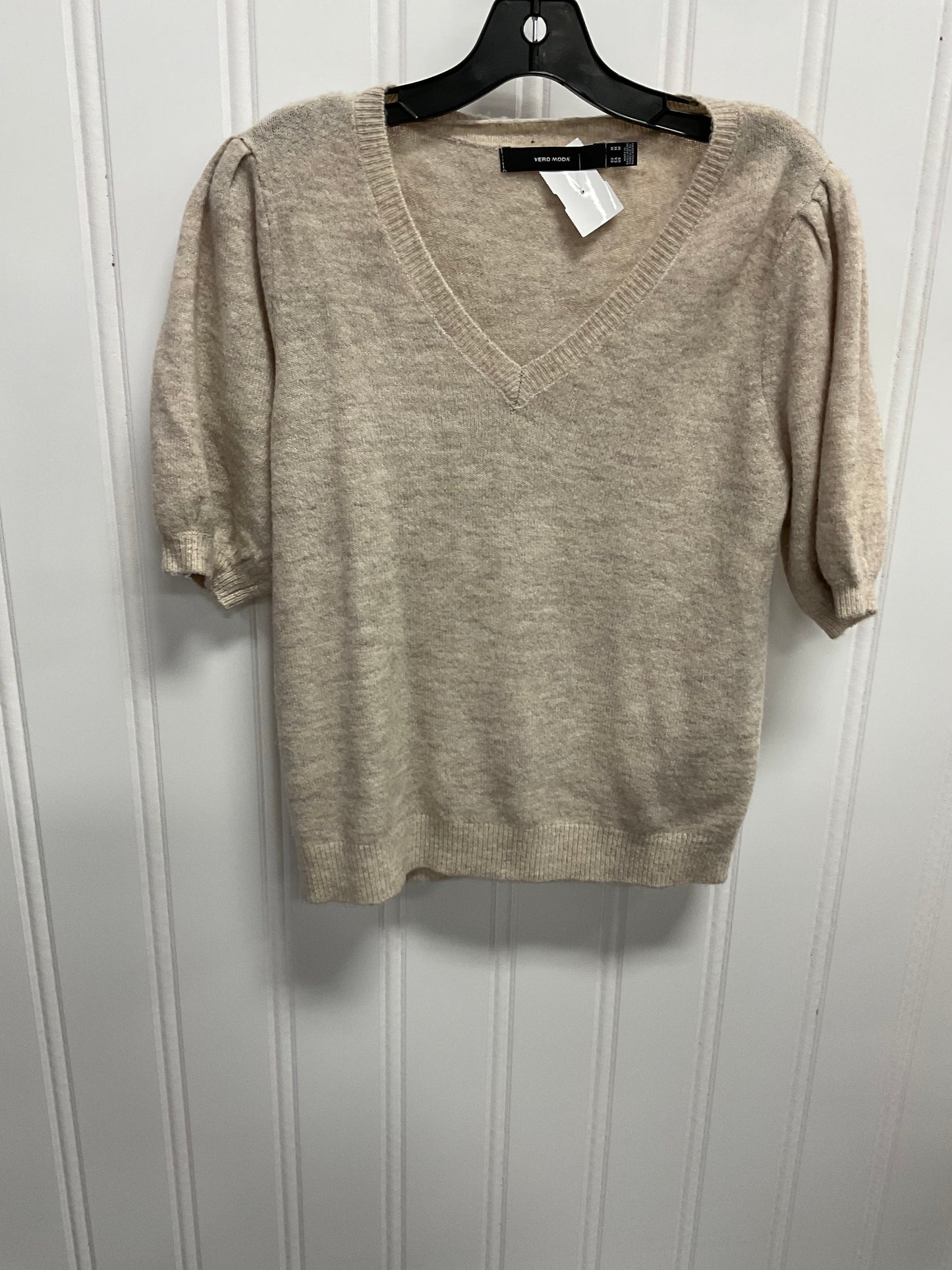 Sweater Short Sleeve By Vero Moda In Beige, Size: M