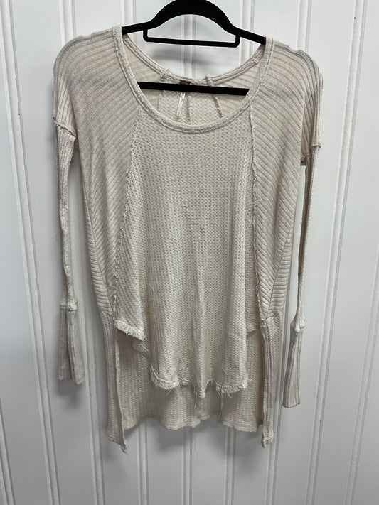 Top Long Sleeve By Free People In Beige, Size: Xs