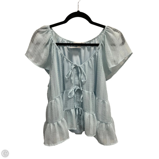 Top Short Sleeve By Francesca's In Blue, Size: Xl