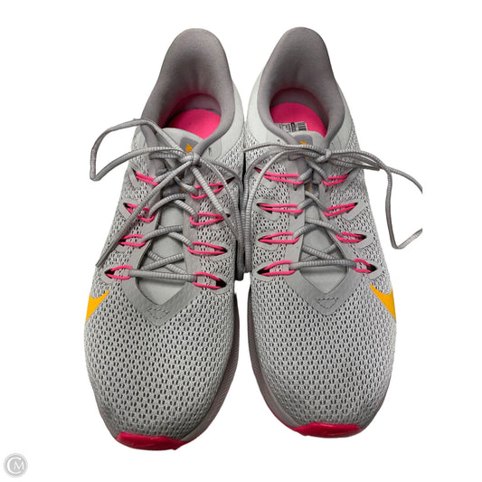 Shoes Athletic By Nike In Grey & Pink, Size: 9