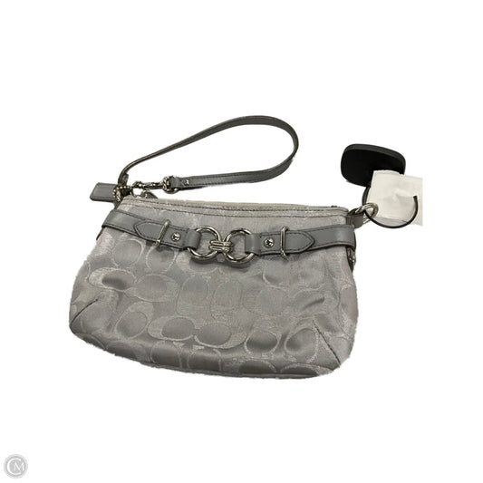 Wristlet Designer By Coach, Size: Large
