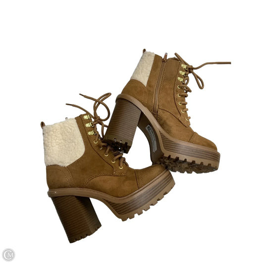 Boots Combat By Soda In Brown, Size: 7.5