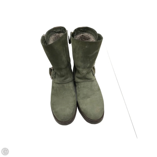 Boots Designer By Ugg In Green, Size: 7