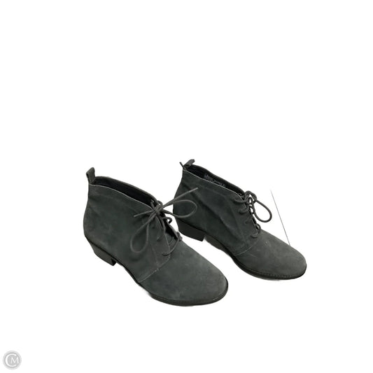 Boots Ankle Heels By Vionic In Grey, Size: 9