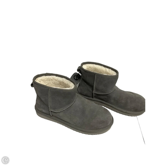 Boots Ankle Flats By Koolaburra By Ugg In Grey, Size: 10