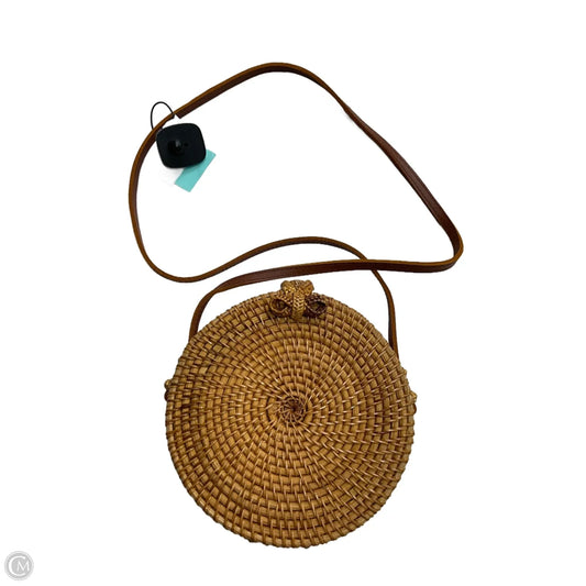 Crossbody By Clothes Mentor, Size: Medium