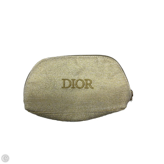 Makeup Bag Luxury Designer By Dior, Size: Small