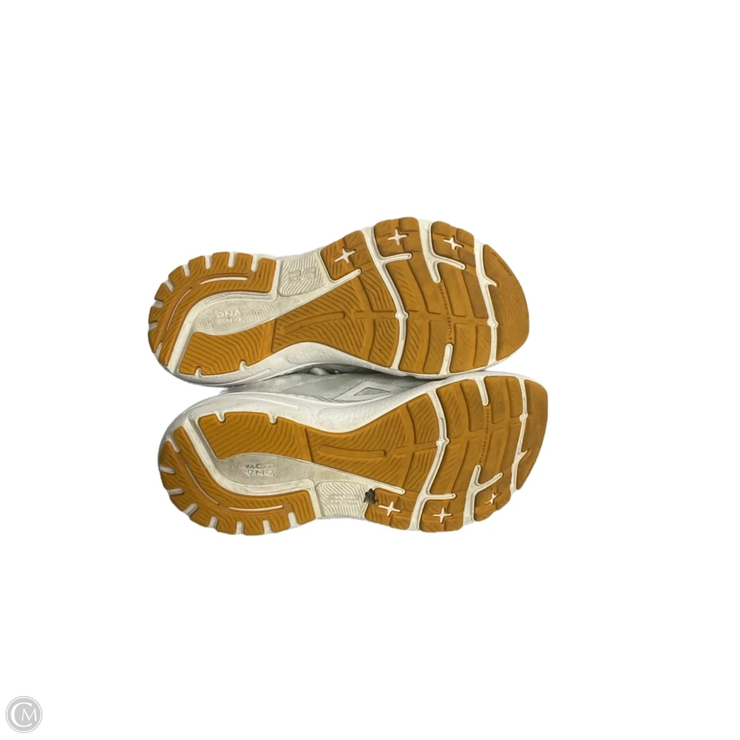 Shoes Athletic By Brooks In White, Size: 8