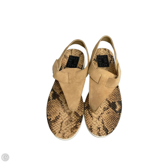 Sandals Flats By Naturalizer In Snakeskin Print, Size: 7.5