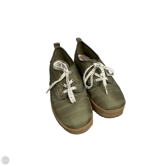 Shoes Sneakers By Steve Madden In Green, Size: 7.5