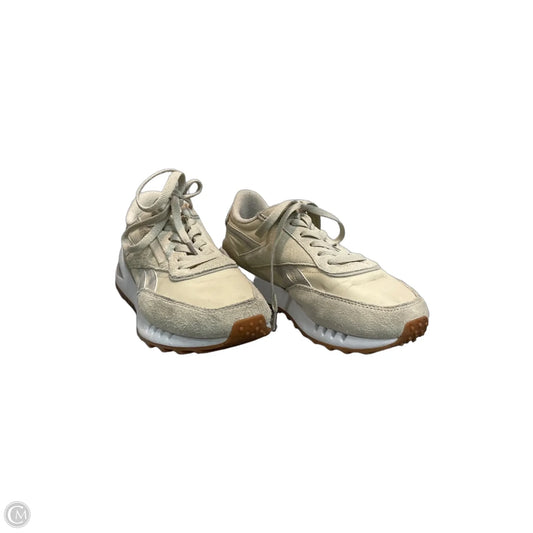 Shoes Sneakers By Reebok In Ivory, Size: 7.5