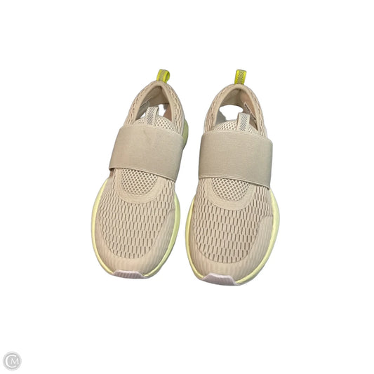 Shoes Athletic By Sorel In Grey & Yellow, Size: 9