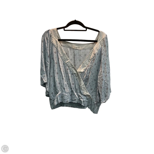 Top Short Sleeve By Impressions In Multi-colored, Size: L