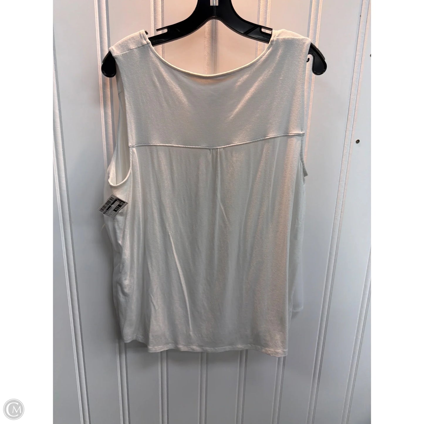 Top Sleeveless By Chicos In White, Size: L