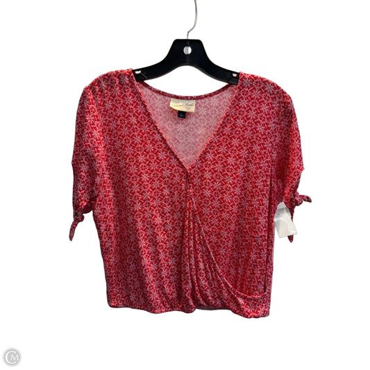 Top Short Sleeve By Universal Thread In Red, Size: S