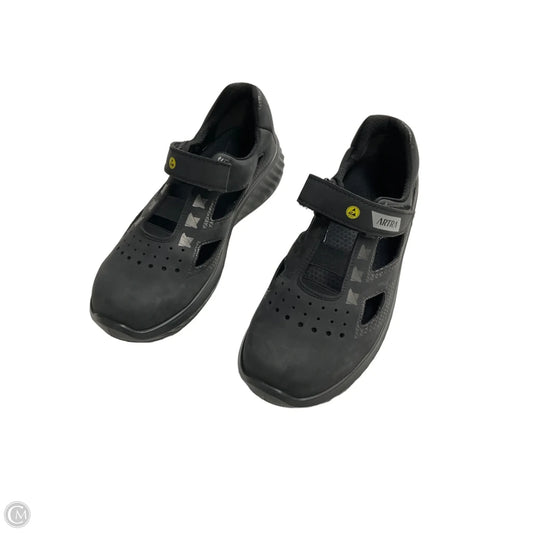 Shoes Sneakers By Clothes Mentor In Black, Size: 11