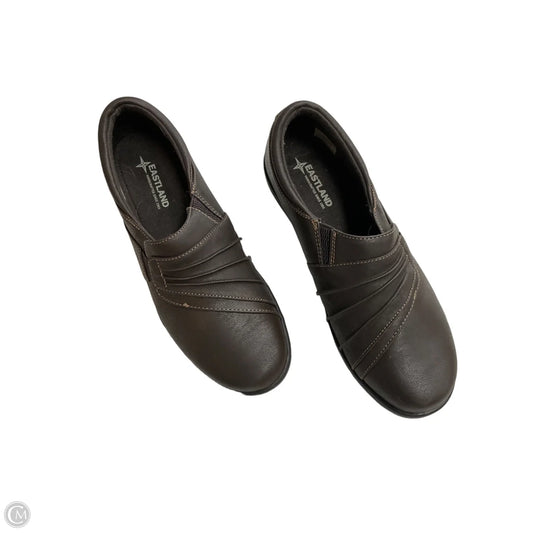 Shoes Flats By Eastland In Brown, Size: 11