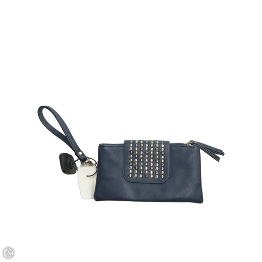Wristlet By Olivia Miller, Size: Medium