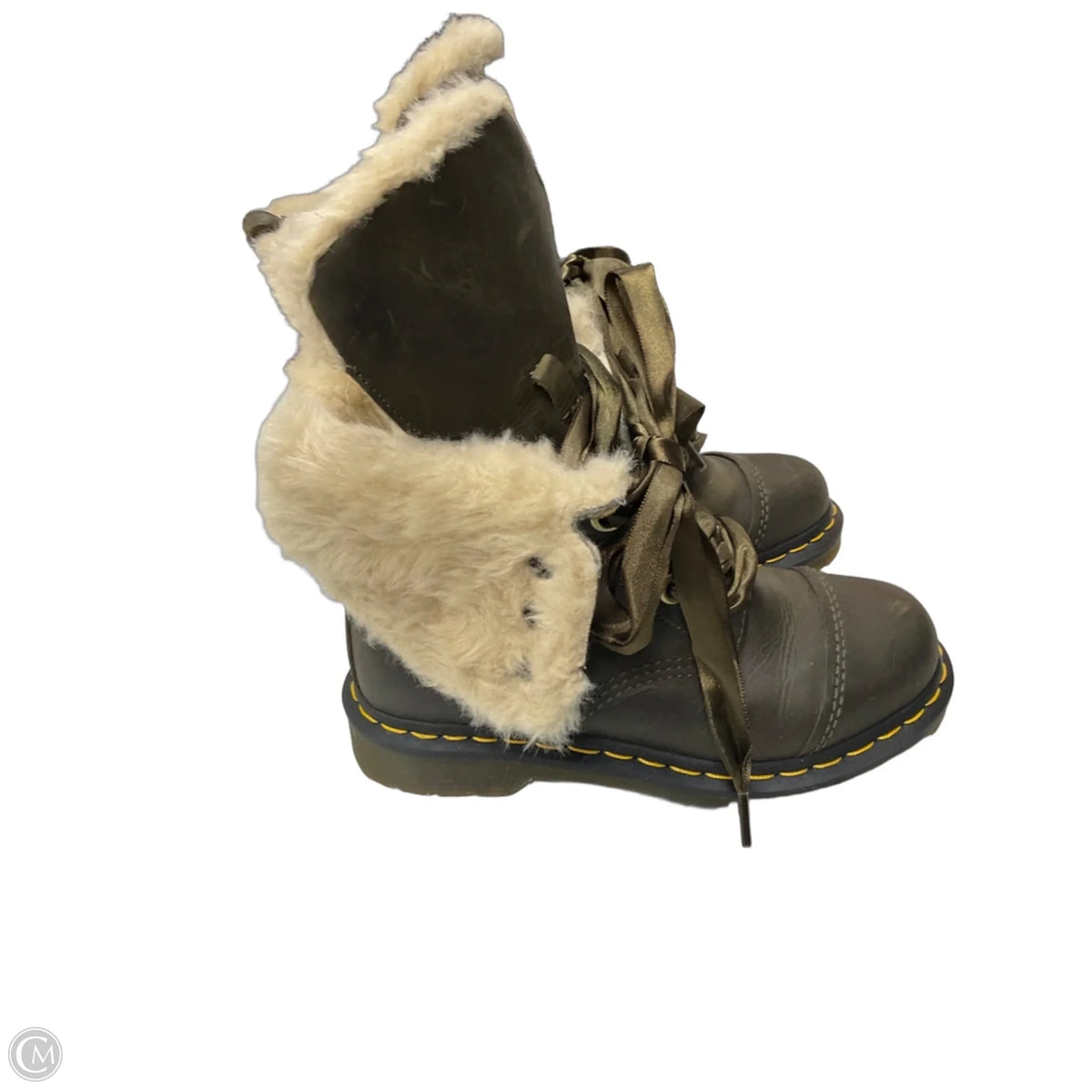 Boots Designer By Dr Martens In Green, Size: 6