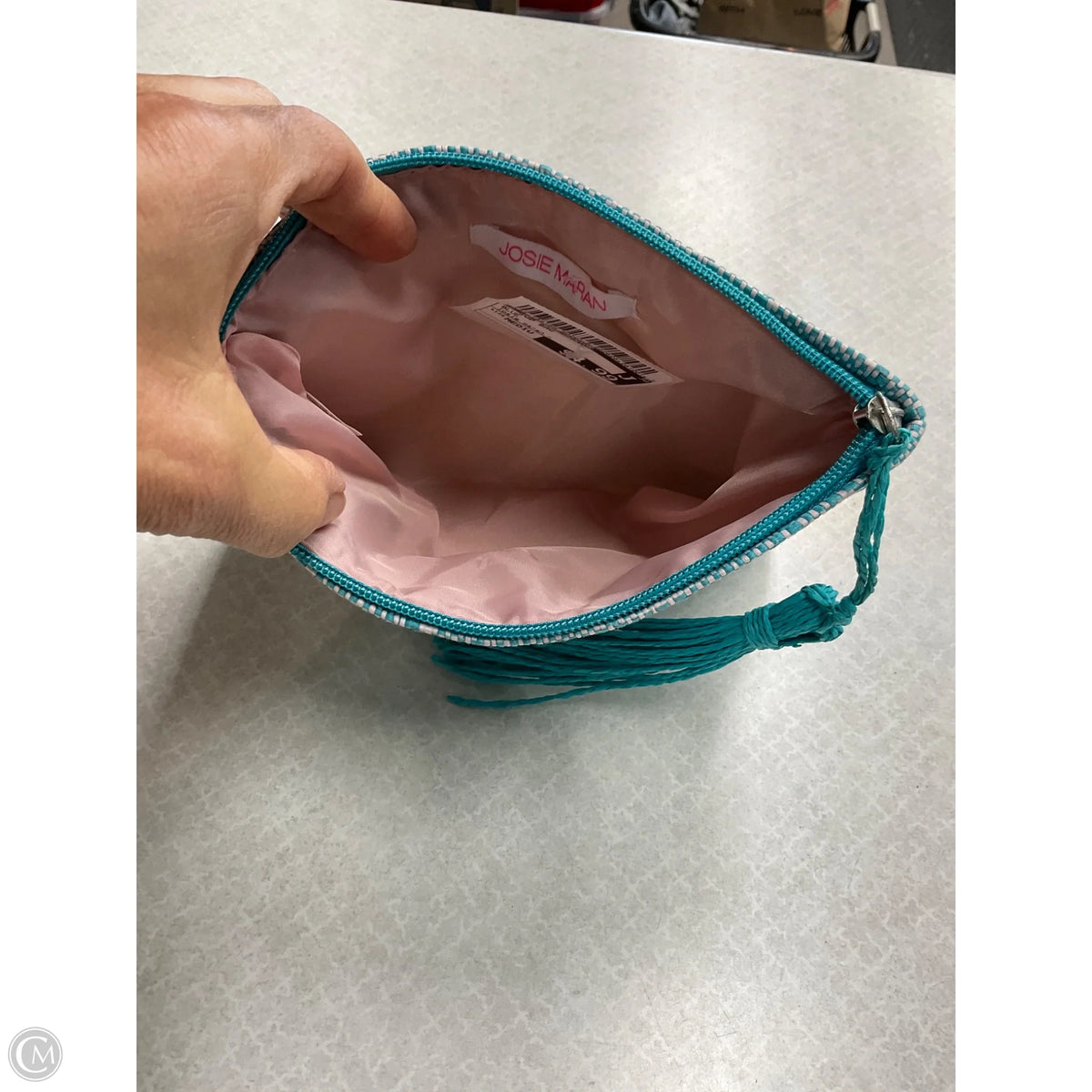 Makeup Bag By Clothes Mentor, Size: Medium