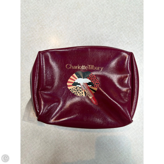 Makeup Bag By Clothes Mentor, Size: Medium
