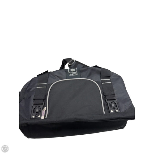 Duffle And Weekender By Clothes Mentor, Size: Medium