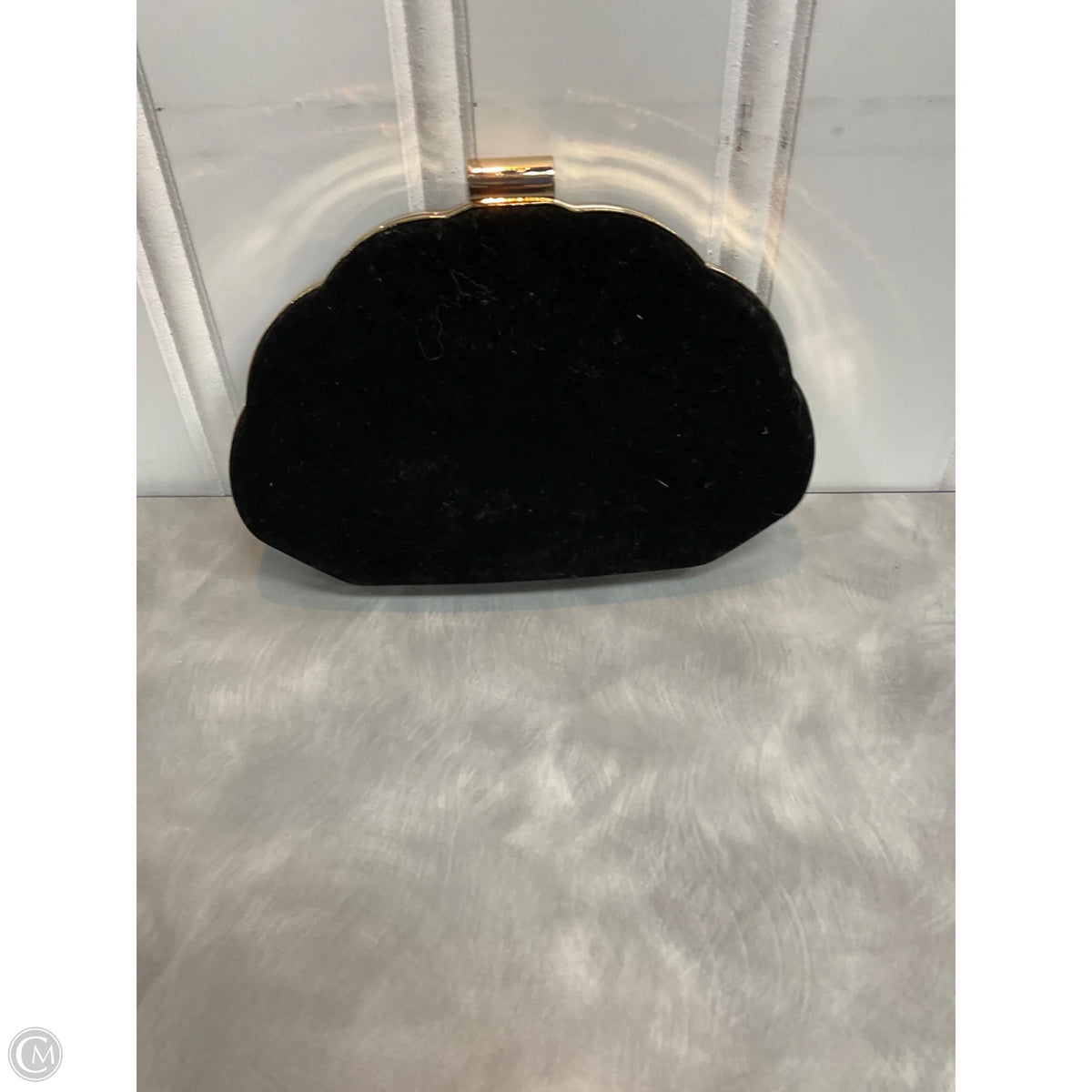 Clutch By Clothes Mentor, Size: Small