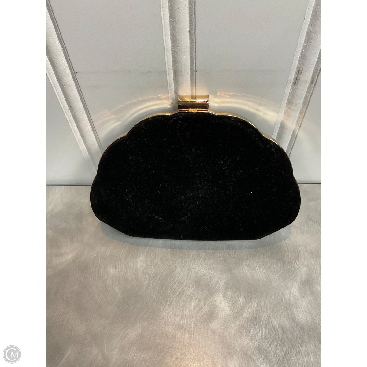 Clutch By Clothes Mentor, Size: Small