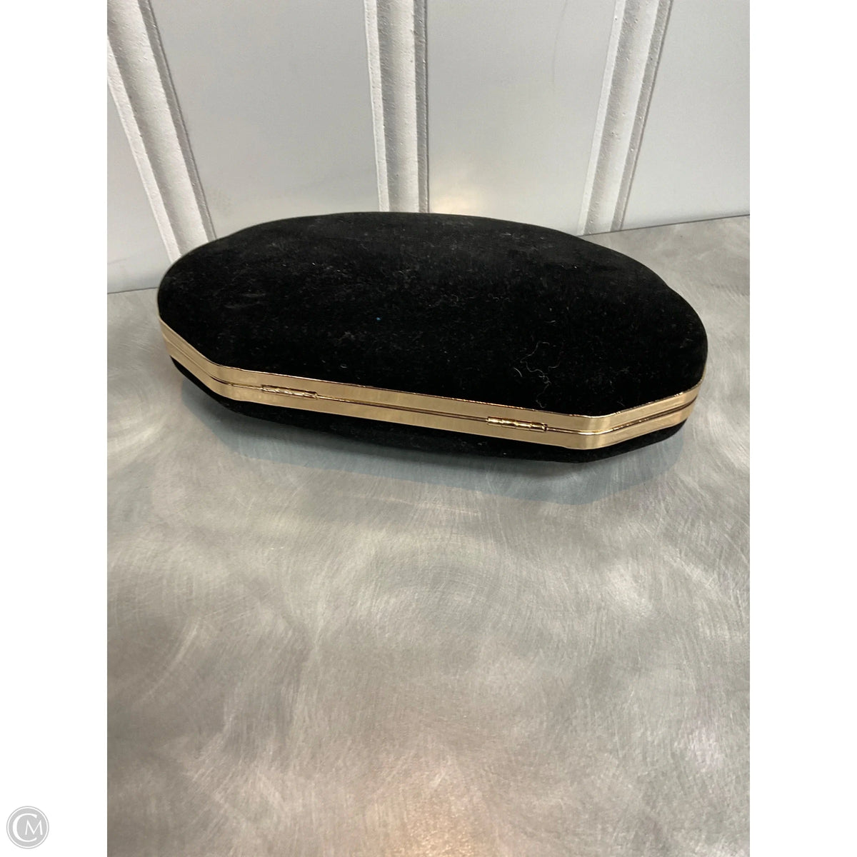Clutch By Clothes Mentor, Size: Small