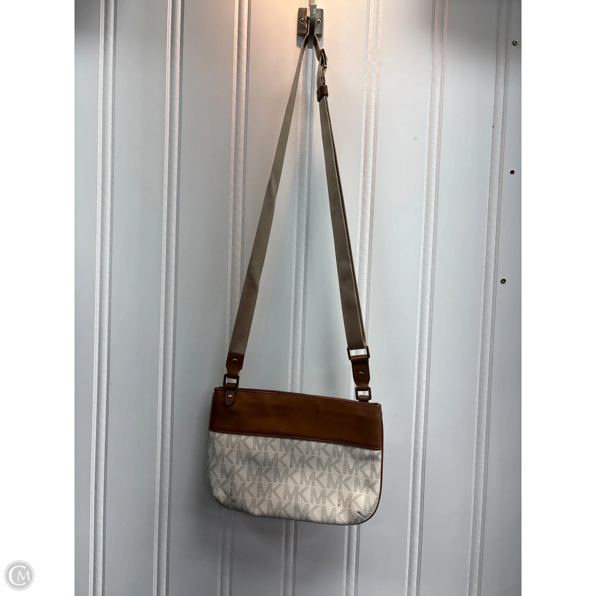 Crossbody By Michael By Michael Kors, Size: Medium
