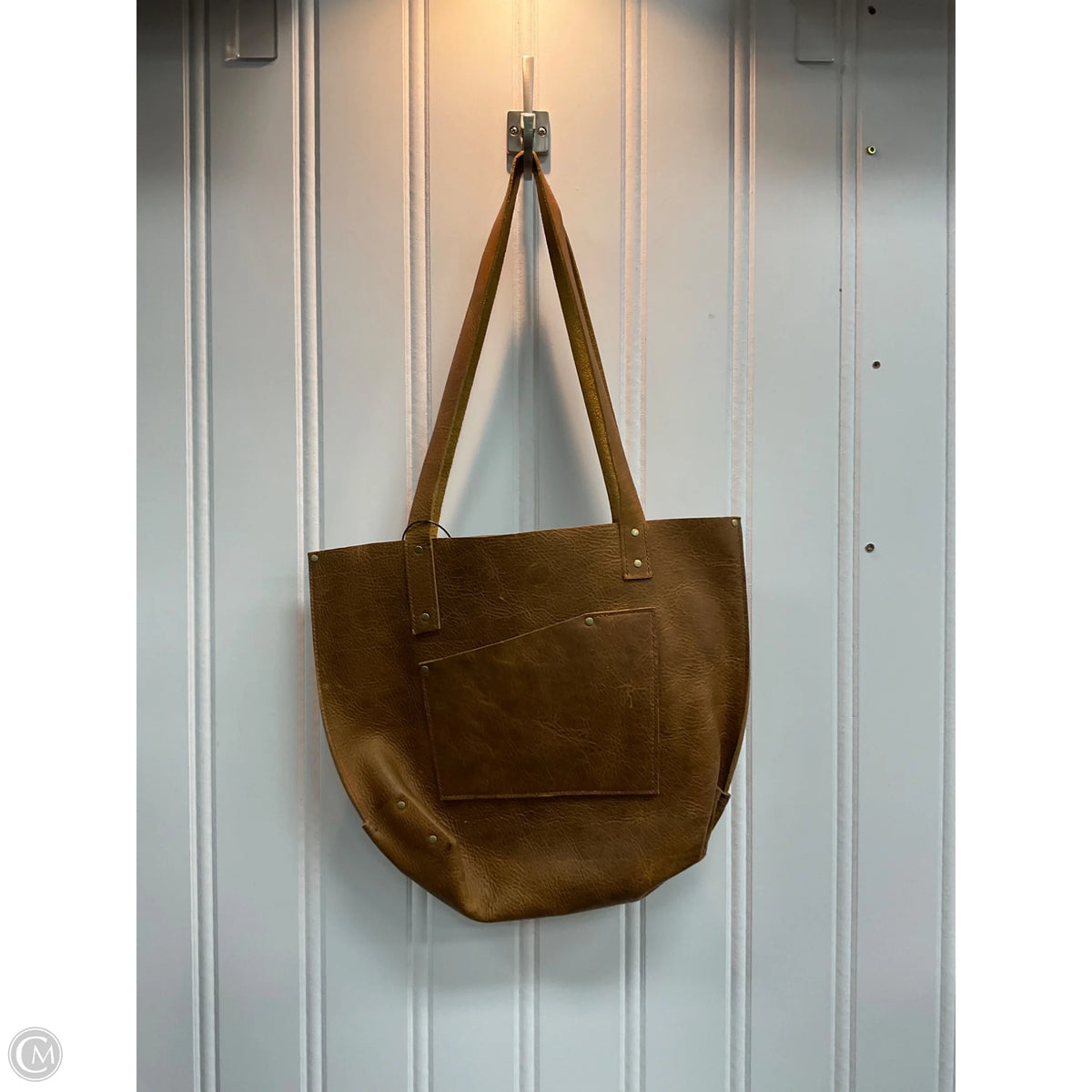 Tote Leather By Clothes Mentor, Size: Medium