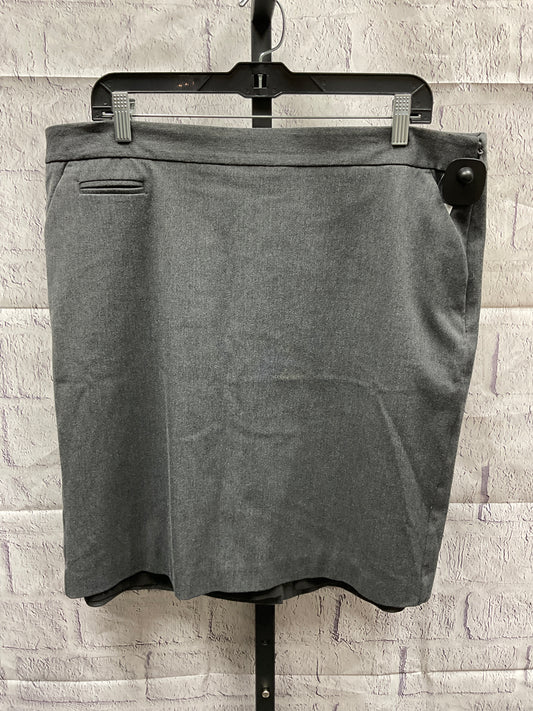 Skirt Midi By Eddie Bauer  Size: 16