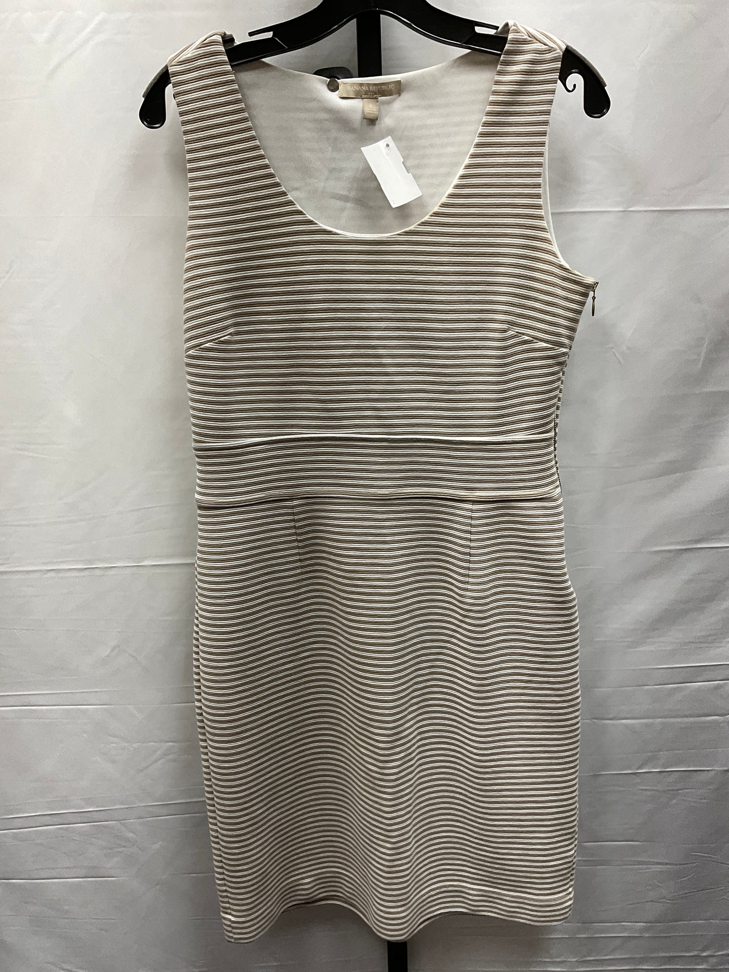 Tan & White Dress Casual Midi Banana Republic, Size 8