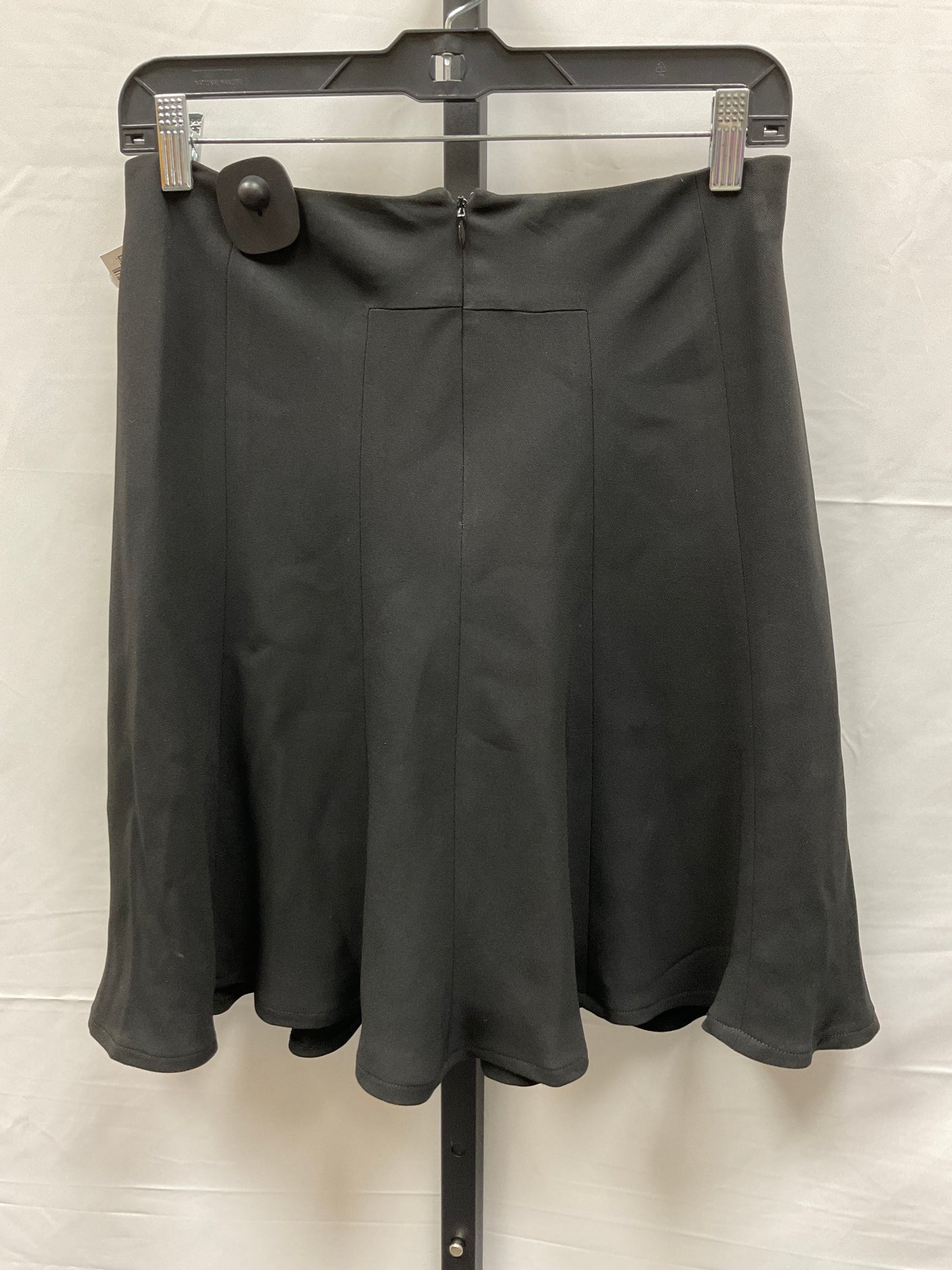 Black Skirt Mini & Short Loft, Size 4