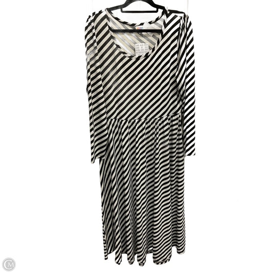 Dress Casual Maxi By Lularoe In Black & White, Size: Xl