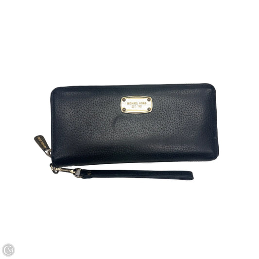 Wristlet Designer By Michael Kors, Size: Medium