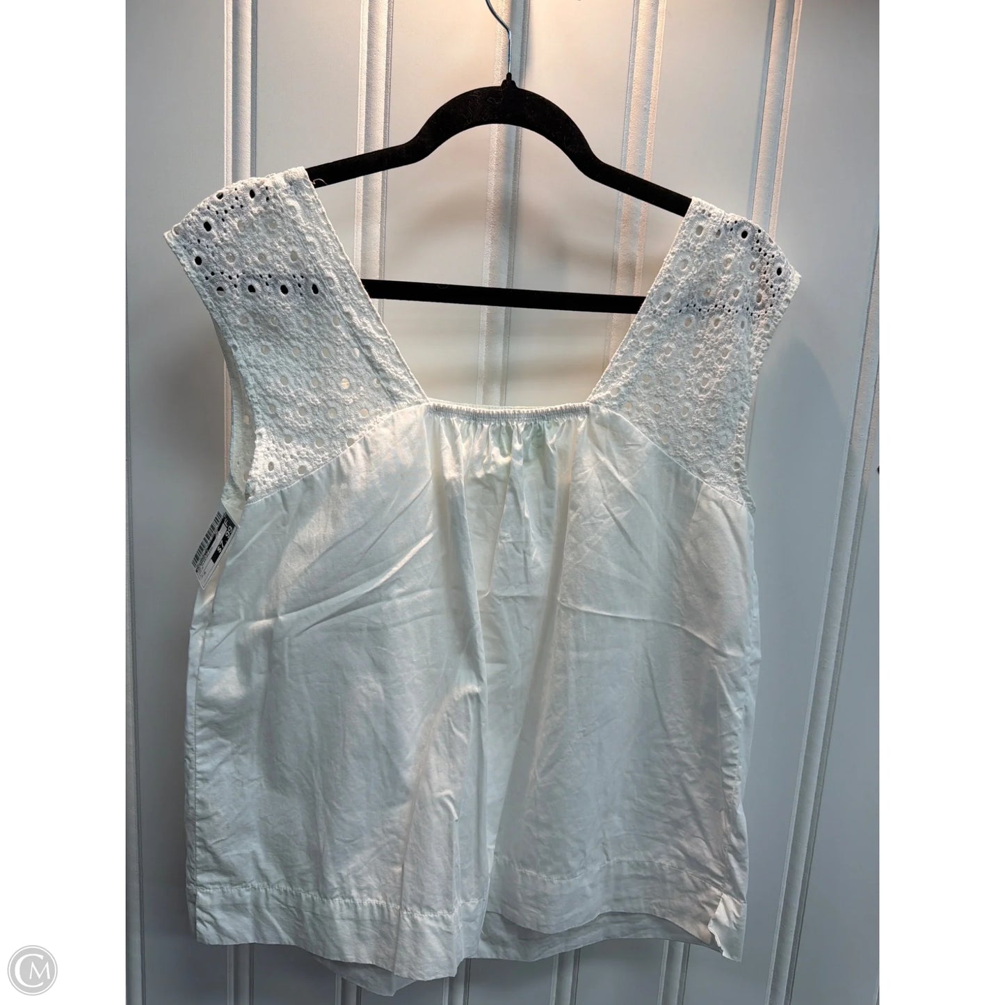 Top Sleeveless By Cappagallo In White, Size: M