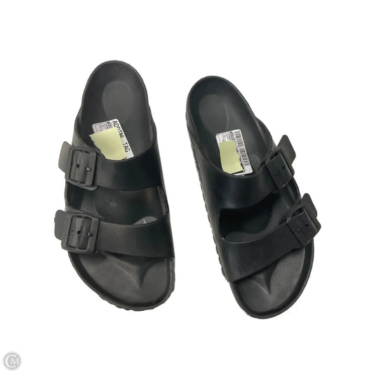Sandals Flats By Birkenstock In Black, Size: 10
