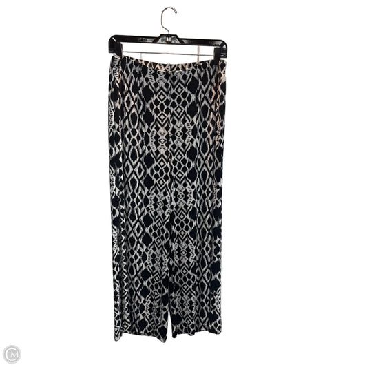 Capris By Chicos In Black & White, Size: L