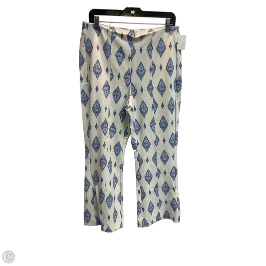 Pants Cropped By Chicos In Blue, Size: M