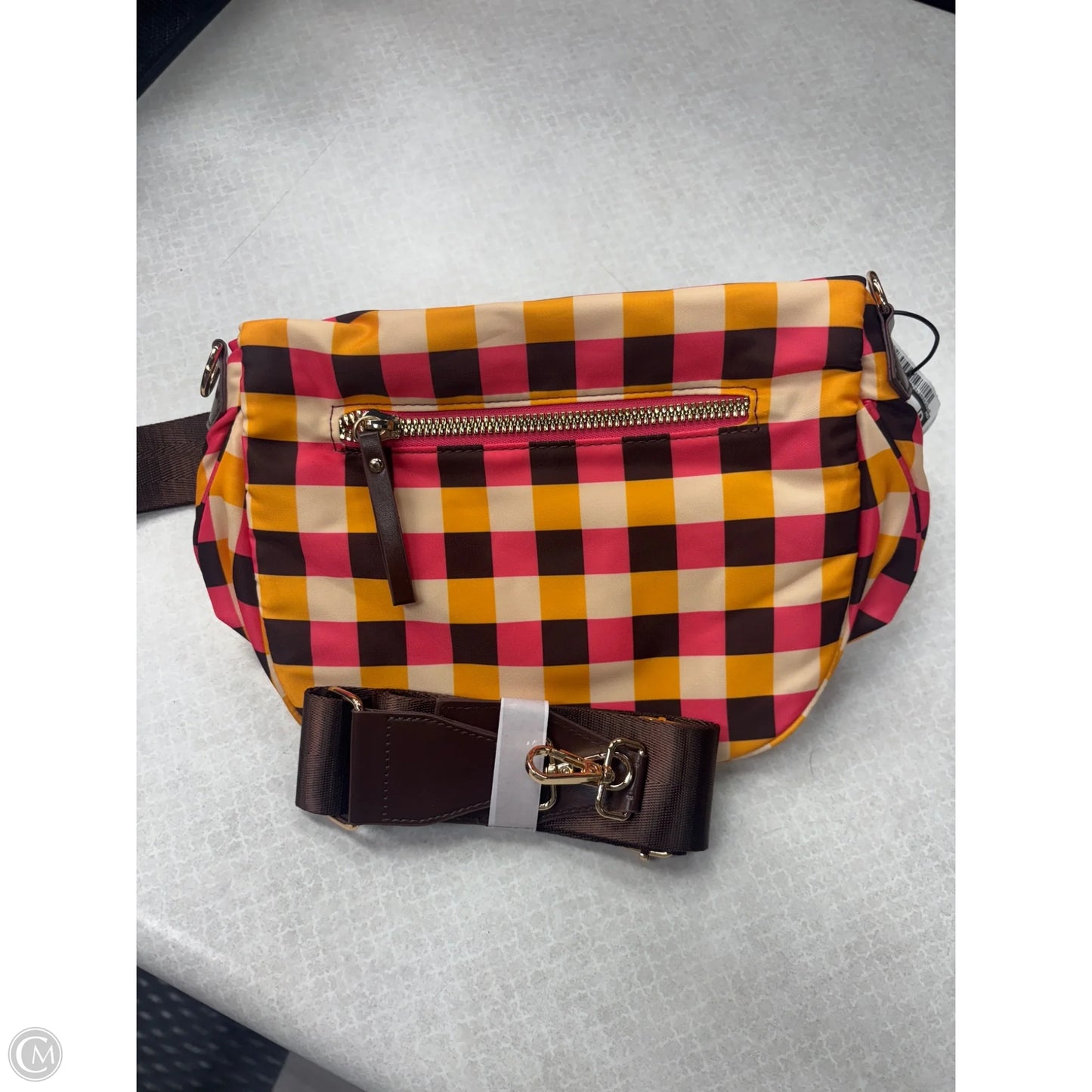 Handbag By Clothes Mentor, Size: Medium