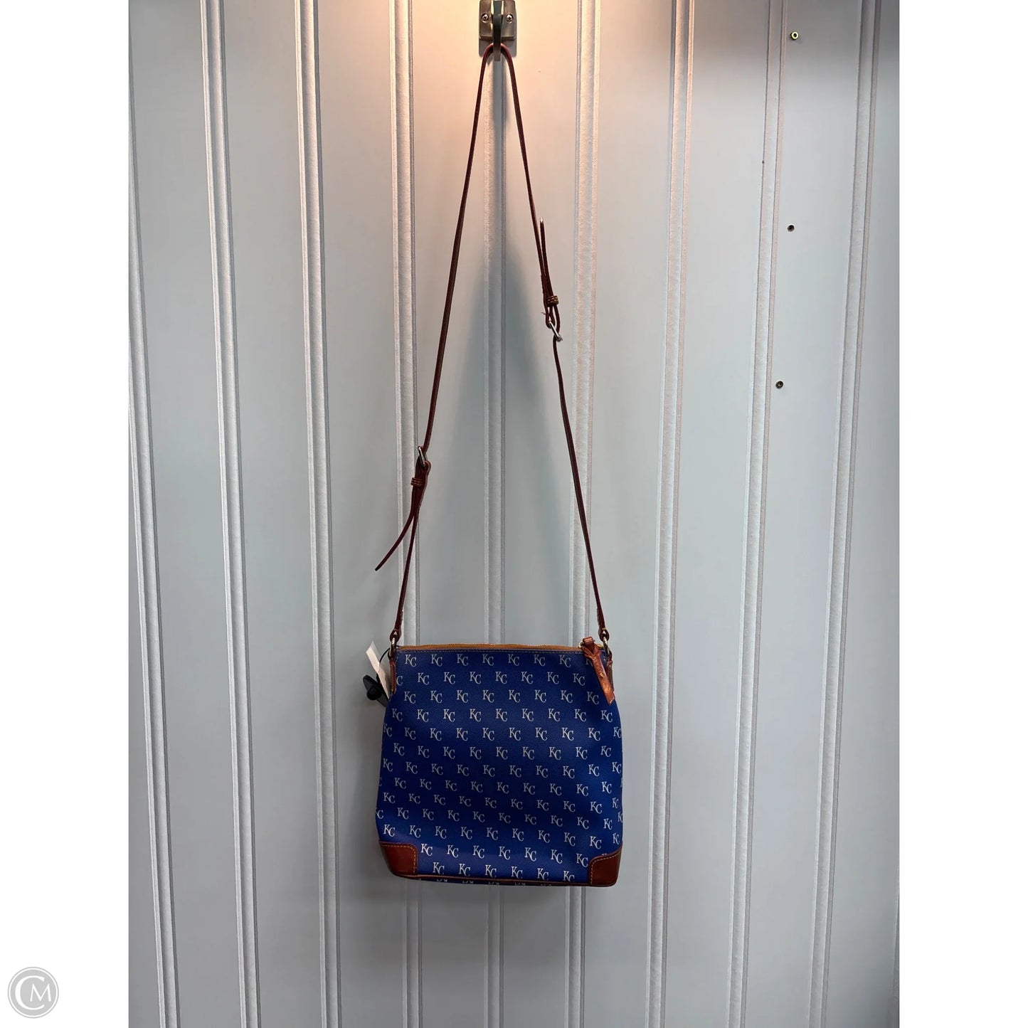 Handbag Designer By Dooney And Bourke, Size: Medium
