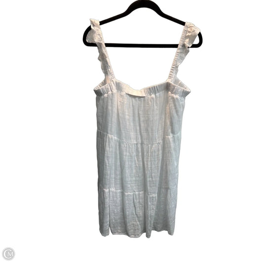 Dress Casual Short By Trixxi In White, Size: L