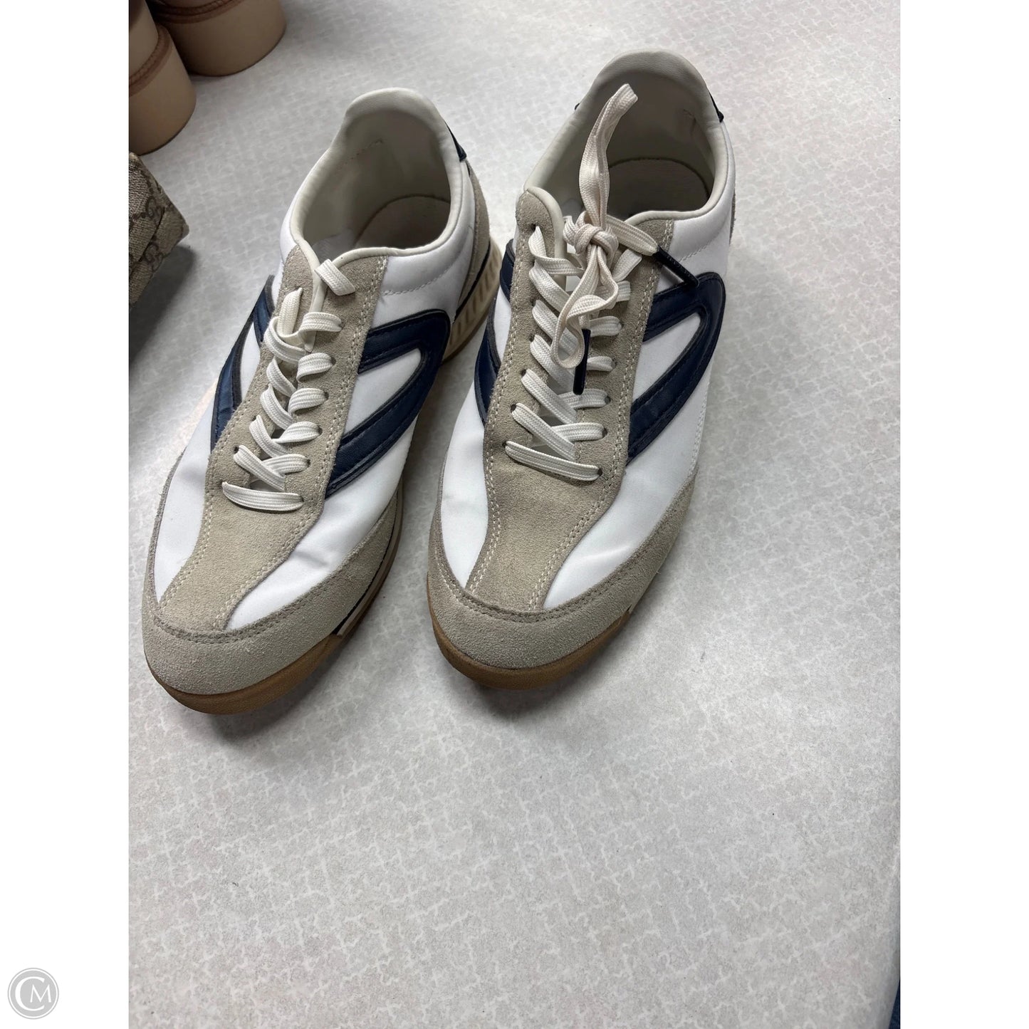 Shoes Athletic By Tretorn In White, Size: 8