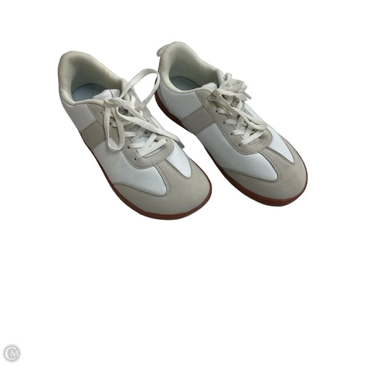 Shoes Athletic By Clothes Mentor In White, Size: 9