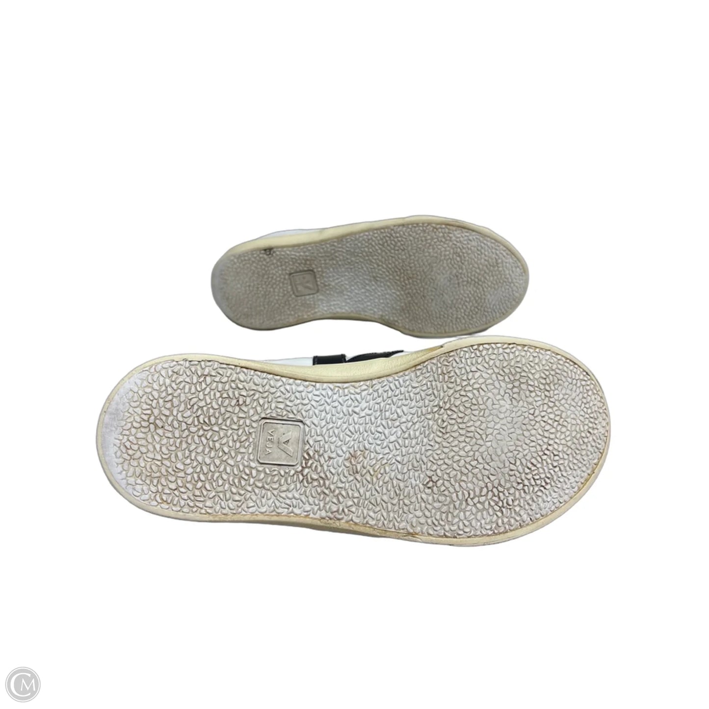 Shoes Athletic By Veja In White, Size: 6