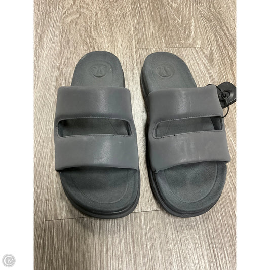 Shoes Flats By Lululemon In Black, Size: 9